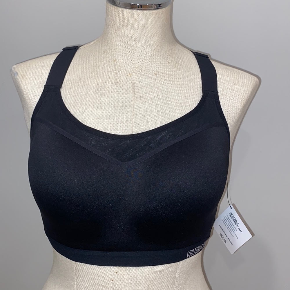 VS sport bra *NEW*